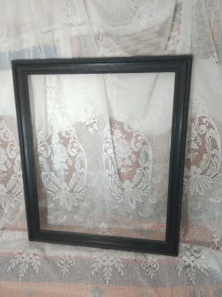 Marco de madera antiguo Cartujano o Holandés