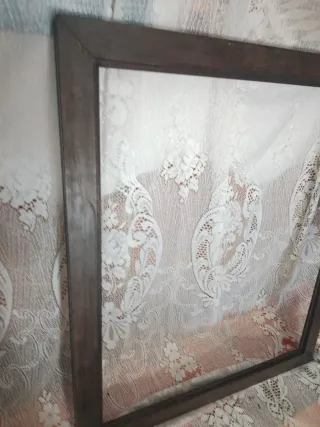 Marco de madera antiguo Cartujano o Holandés