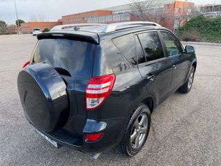 Toyota RAV4 2013
