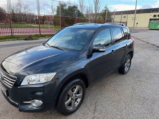 Toyota RAV4 2013