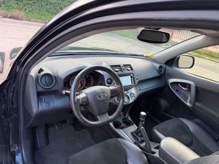 Toyota RAV4 2013