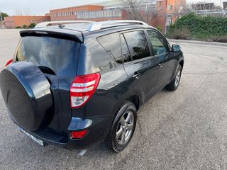 Toyota RAV4 2013