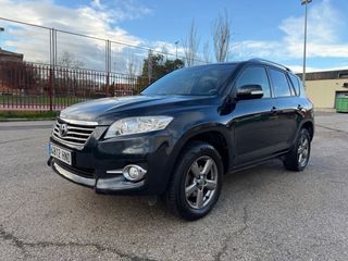Toyota RAV4 2013