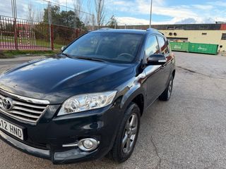 Toyota RAV4 2013