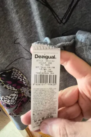 Vestido Desigual gris y morado