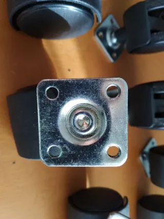 Ruedas para Sillas y Muebles