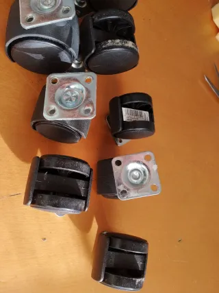 Ruedas para Sillas y Muebles