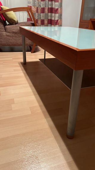 Mesa de centro salón cristal y madera