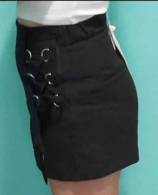 Falda pantalón Bershka negra