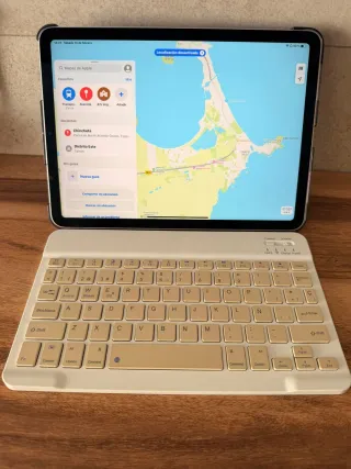 iPad Air 5ª Gen 64GB Argento + Custodia