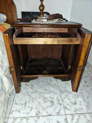 Mueble auxiliar antiguo madera