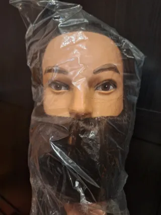 Maniquí hombre para peluqueria. Nuevo, sin habría.