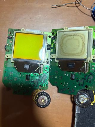 Lotto 2 schermi Game Boy non perfetti