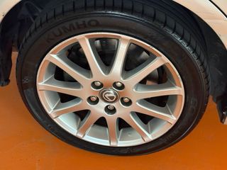 Lexus IS 2005