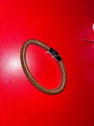 Pulseras de acero para hombre