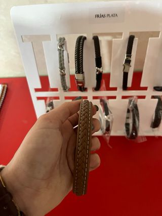 Pulseras de acero para hombre