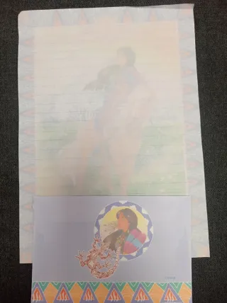 Tres hojas con sobres perfumados indios