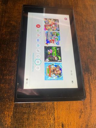Nintendo Switch completa di giochi