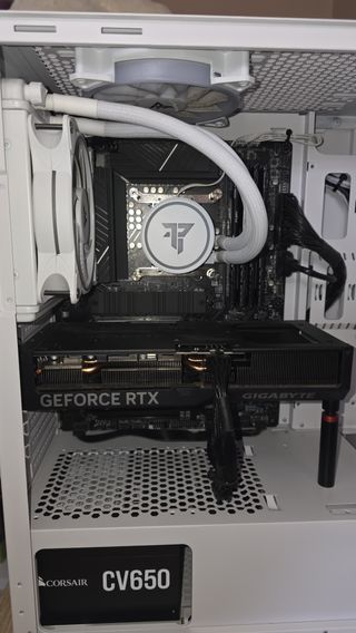 PC Gaming RTX 4070 + i5 13400F + 1.5TB NVMe + 32GB