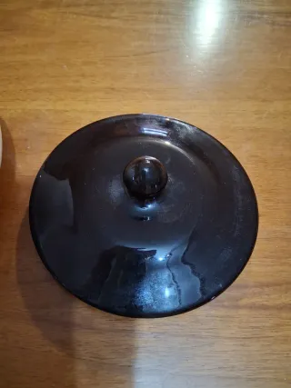 Biscottiera in ceramica con coperchio