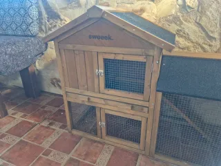 Casa conejera madera 2 plantas Sweeek