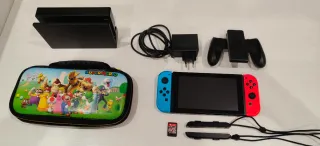 Nintendo Switch Azul/Rojo + Accesorios