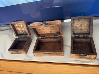 Scatole in legno massello antiche