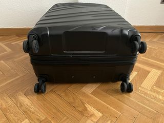 Maleta American Tourister Negra