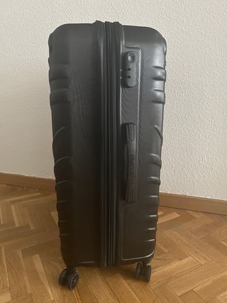 Maleta American Tourister Negra