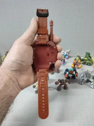 Lote Figuras Gormiti y Reloj