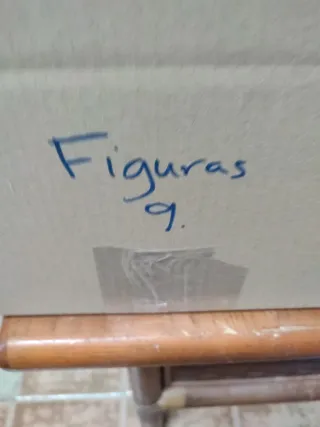 Lote Figuras Gormiti y Reloj