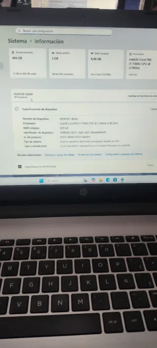 Computer HP Grigio e nero, molto potente e pulito