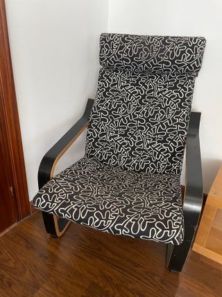 Sillón Poäng Ikea Negro y Blanco