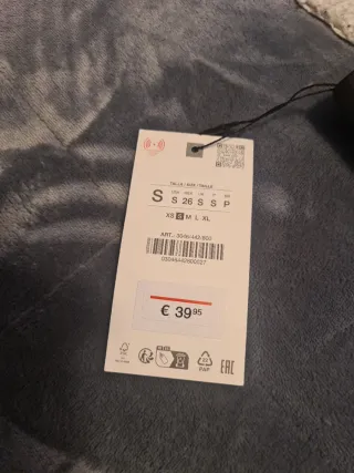 Falda Zara con flecos