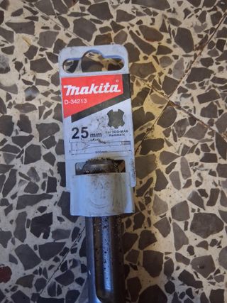 Cincel punta plana makita