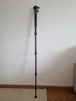 Trípode Benro y rótula