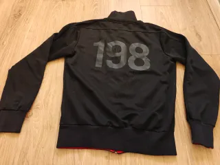 Sudadera Negra con Bandera Republicana Talla M