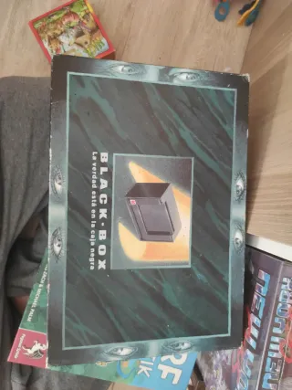 Juego de mesa Black-Box