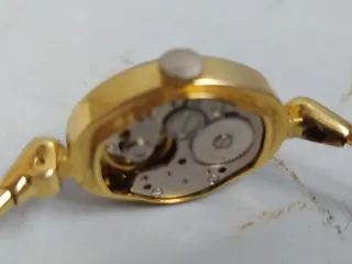 Reloj Lucerne Vintage Suizo Mujer Dorado