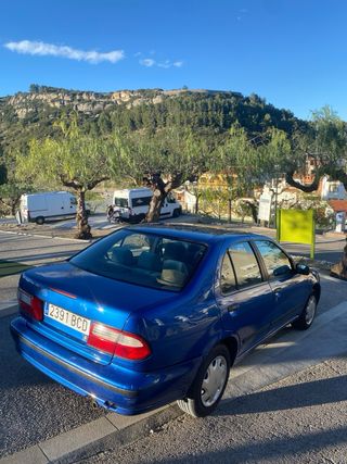 Nissan Almera 2000