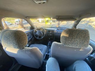 Nissan Almera 2000
