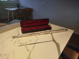 Flauta Travesera Yamaha YFL-281S