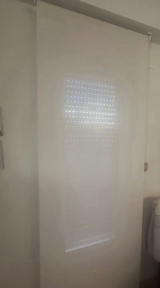 2 Estores 145cm + 1 Estor 86cm.