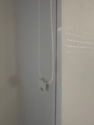 2 Estores 145cm + 1 Estor 86cm.