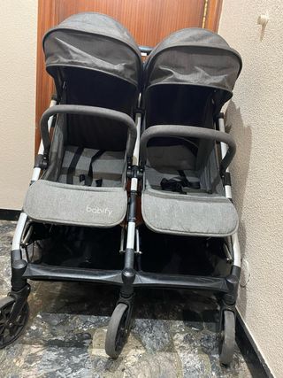 Silla de paseo gemelar Babify gris