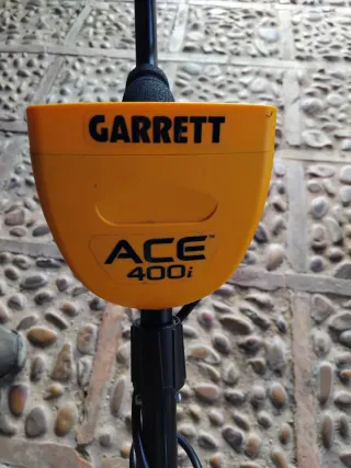 Detector de Metales Garrett ACE 400i