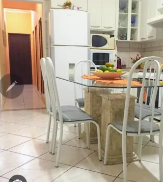 Hago limpieza de hogar y oficina