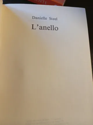 Libro l'anello di Danielle steel