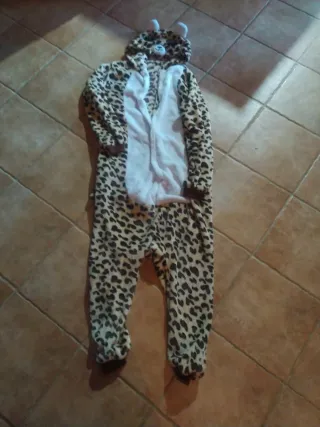Pijama disfraz leopardo con capucha