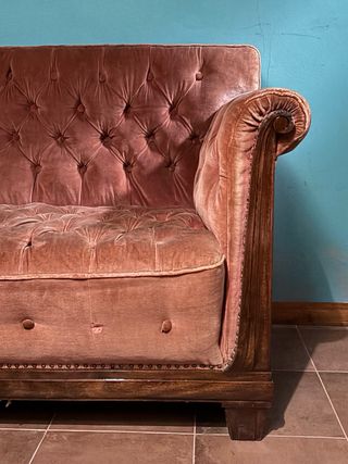 Sofá Chester Vintage Terciopelo Marrón